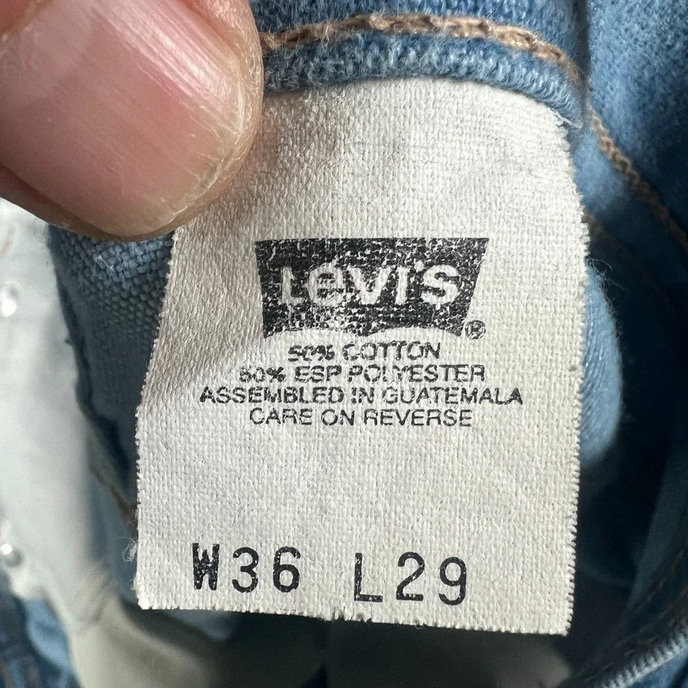 Levis these vntg